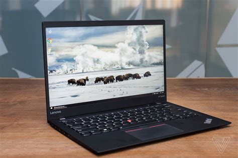 Lenovo Thinkpad X1 Carbon Review Doing It Right The Verge