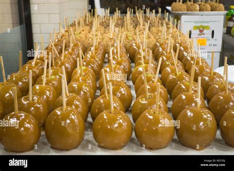 A Large Tray Of Candy Apples Stock Photo Alamy