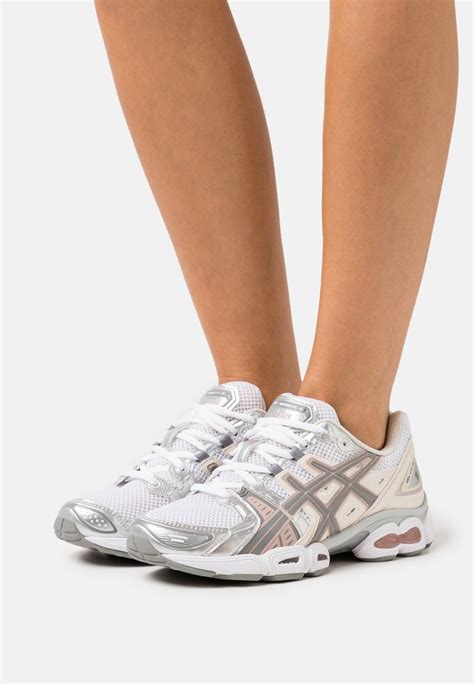 Asics Sportstyle Gel Nimbus 9 Zapatillas Whiteoatmealblanco