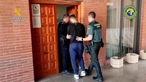 Abrían las puertas con una llave falsa dos detenidos por robo de