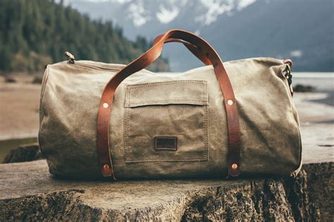 21 Timeless Canvas And Leather Duffle Bags For Home And Away Territory