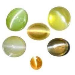 Cat's Eye Gemstone at Best Price in Kolkata, West Bengal | LAKSHMI ...