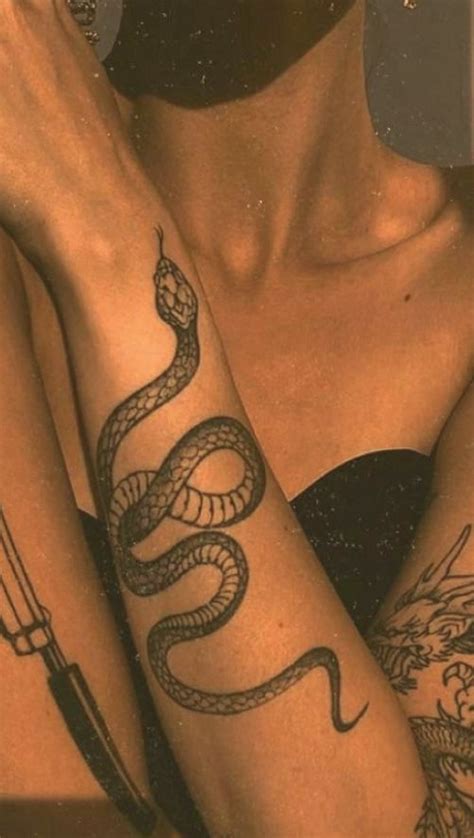 The Beautiful Spiritual Meaning Of A Snake Tattoo 21 Mesmerizing