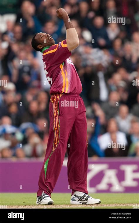 West indies cricketer kieron pollard hi-res stock photography and ...