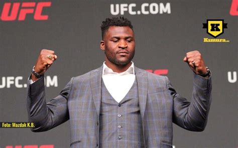 Francis Ngannou visar sin slagkraft inför helgens match