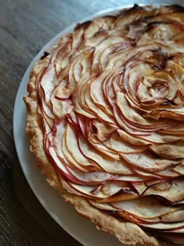 Tarte Aux Pommes Toute Simple En Corolle De C Secrets Gourmands Et Ses Recettes De Cuisine