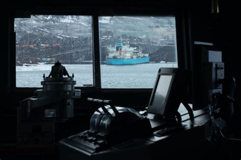 Photos: USCGC Polar Star Arrives in Antarctica