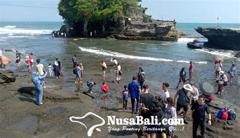 NUSABALI Tanah Lot Sajikan Acara Khusus Saat Libur Lebaran