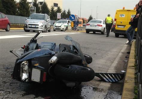 Monza In Coma Per Lincidente Andata In Viale Libert Il