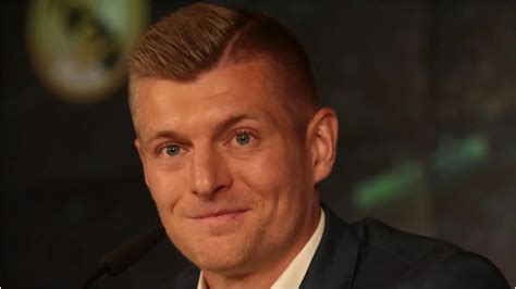 Toni Kroos El Futbolista M S Discreto Su Mujer Y Los Millones Que Ha