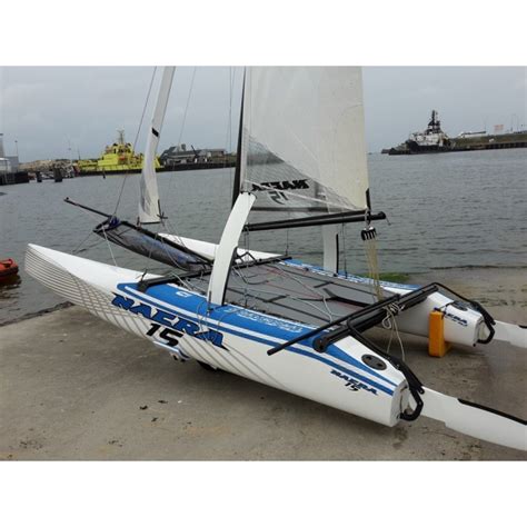 Nacra 15 CQFD voile légère