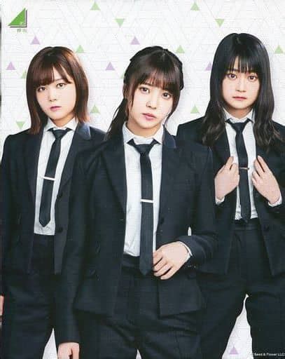 駿河屋 尾関梨香＆小林由佳＆石森虹花 欅坂46 風に吹かれても衣装 キャンバスアート Typee 2018年loppi・hmv予約限定（その他）