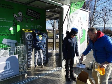 Ob Svetovnem Dnevu Voda Predstavili Nov Mobilni Zbiralnik Za Stare