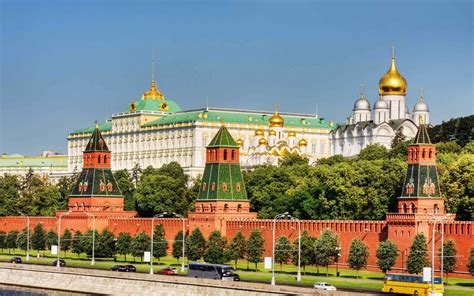 Moscow The Beautiful Capital Of Russia Beautiful Traveling Places