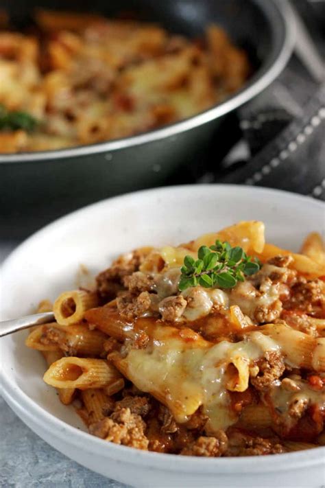 Cheesy One Pan Mince Pasta Recipe Mince Recipes Dinner Beef