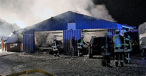 Technischer Defekt ist wohl Ursache für Brand in Lagerhalle Lokale