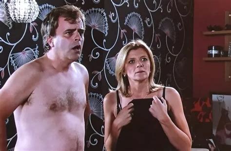 Coronation Street S Steve Mcdonald In Shock Love Affair And It Wasn T