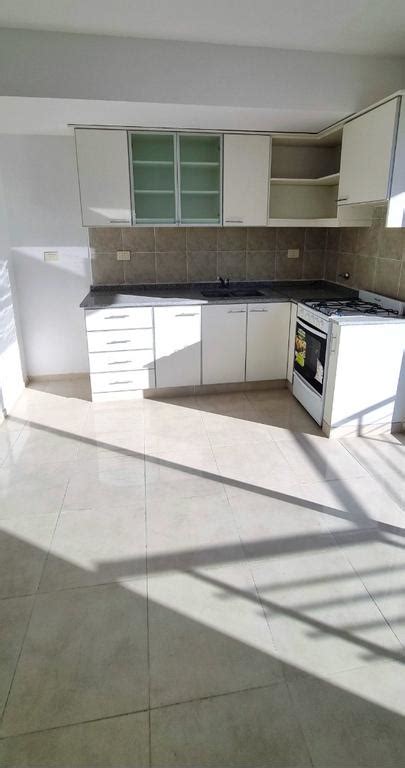 Venta Departamento A Estrenar Dormitorio Oeste Cocheras Castro