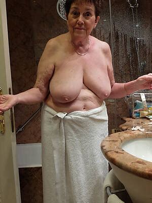 Mature Nude Women Over 70 Year Old Images Maturenudewomen Net