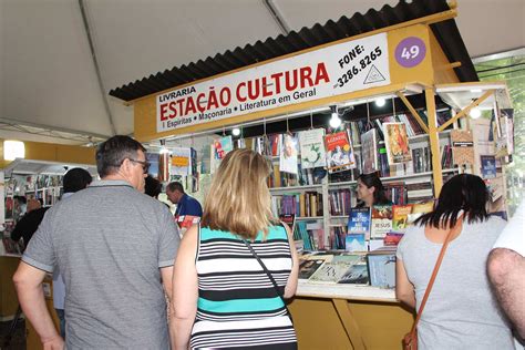 Fotos registram 65ª Feira do Livro de Porto Alegre