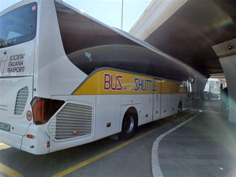 Rom Shuttle Bus Transfer Zum Oder Vom Flughafen Fiumicino GetYourGuide