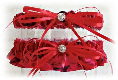 Red Rose Wedding Bridal Garter Set Keepsake And Toss Leg Garters Prom