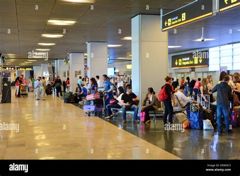 Airport arrivals hall, Madrid, Spain Stock Photo - Alamy