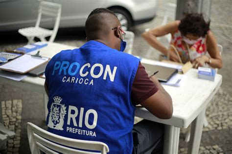 Procon Carioca Orienta Sobre Trocas De Mercadoria E Direito Ao