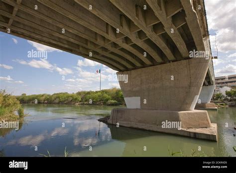 Gateway To The Americas International Bridge Hi Res Stock Photography