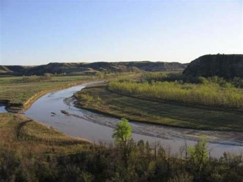 Land For Sale Near Grassy Butte North Dakota Mckenzie County 2361 Acres 1171981 Land