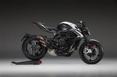 Motorrad Vergleich MV Agusta Brutale 800 RR 2020 Vs MV Agusta Dragster