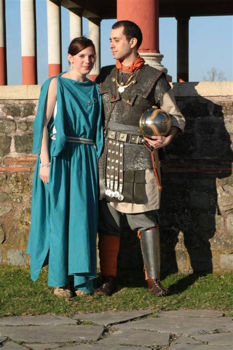 Roman Couple In Britain Roman Fashion Roman Costume Roman Dress