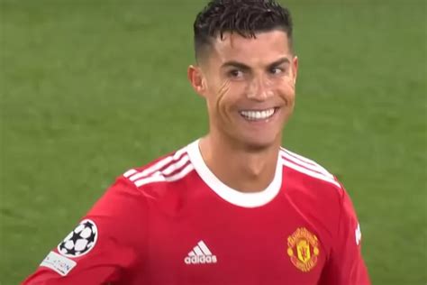 Panas Cristiano Ronaldo Sebut Dirinya Tak Layak Mendapat Perlakuan Ini