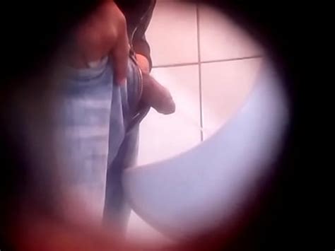 Baño urinario 1 XVIDEOS