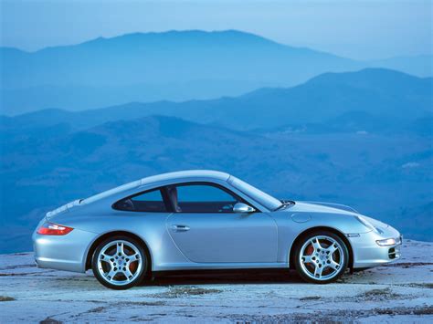 Porsche Carrera 4s Porsche 911 Carrera 4 Gts 991 Specs And Photos