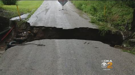 Flash Flooding Closes Roads Causes Creeks To Overflow Youtube