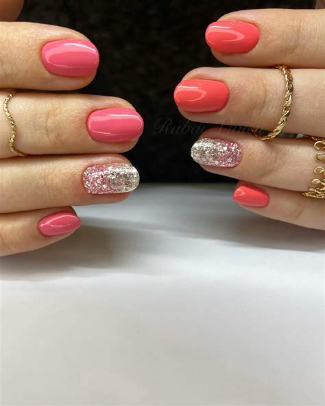 23+ Stunning Coral Nails With Design (2024) - DrExplains