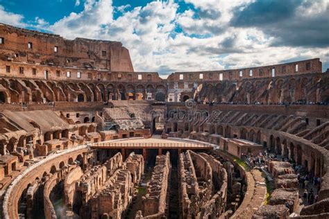 Gladiator Op Het Amfitheater Van Tarragona Spanje Redactionele