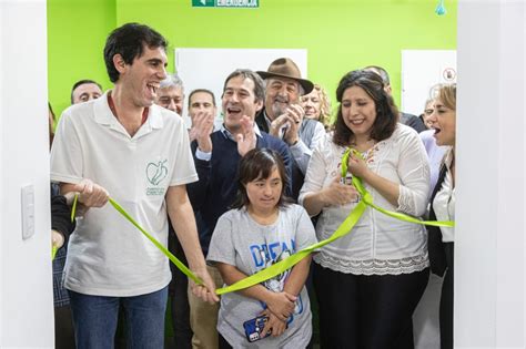 Luque Inaugur El Nuevo Centro De D A De Fundaci N Crecer En Comodoro