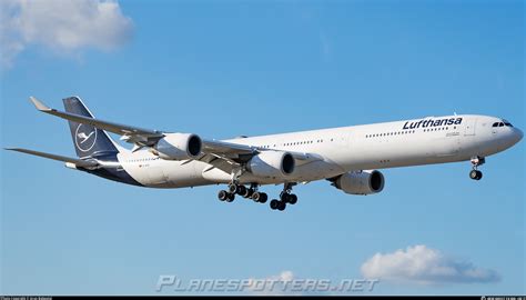 D AIHI Lufthansa Airbus A340 642 Photo By Arun Baboolal ID 1467522