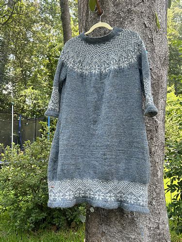 Ravelry Cafe Au Lait Tunic Pattern By Olach Designs