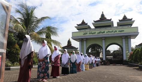 Biaya Pendidikan Pondok Gontor Putri Tahun Info Biaya