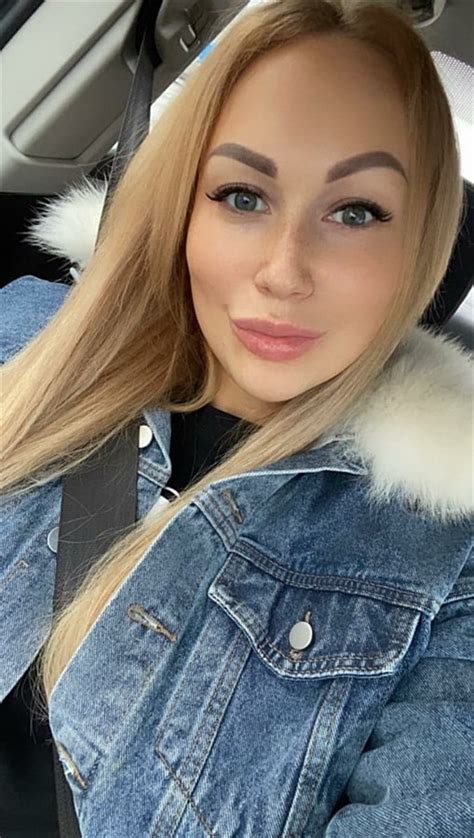 Cute Yana Y O From Moscow With Blonde Hair Id Ladadate