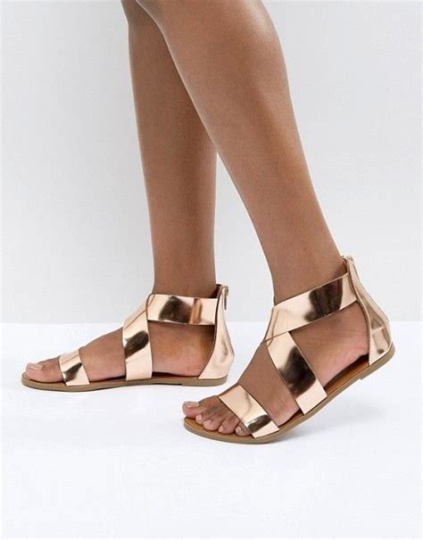 40 Glam Flat Sandals For Summer Ideas Sandalias Doradas Sandalias