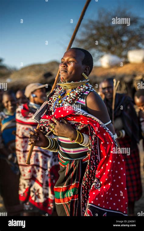 Africa, Tanzania, girls wearing traditional clothing Stock Photo - Alamy