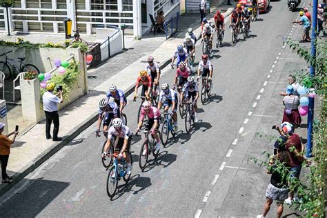 Tour De France Colpaccio Di Bardet A Rimini