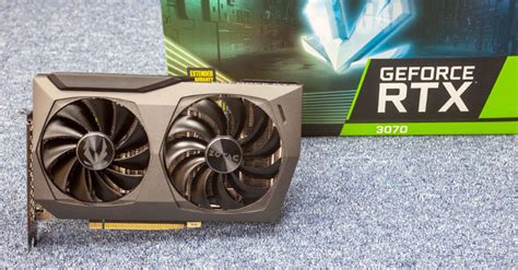 ZOTAC GAMING GeForce RTX 3070 Twin Edge OC 8GB ZT-A30700H-10P｜カード