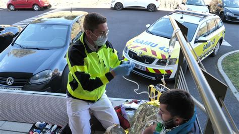 Le rôle de l infirmier lors d une urgence pré hospitalière en SMUR