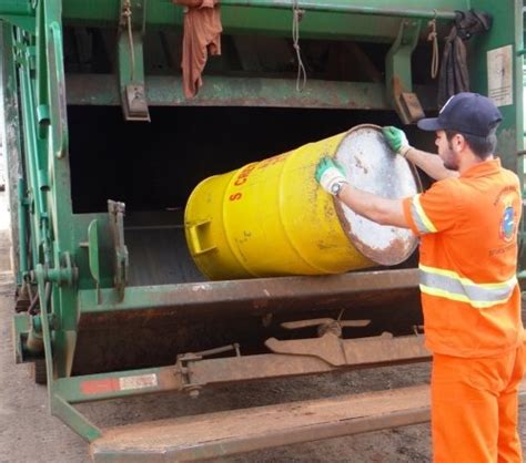 Coleta De Lixo Suspensa Em Avar Aos Finais De Semana Not Cias Botucatu