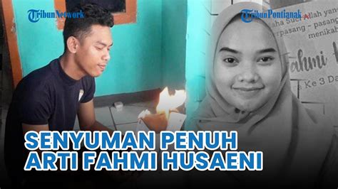 SENYUMAN PUAS Fahmi Bakar Undangan Pernikahan Dengan Anggi Anggraeni